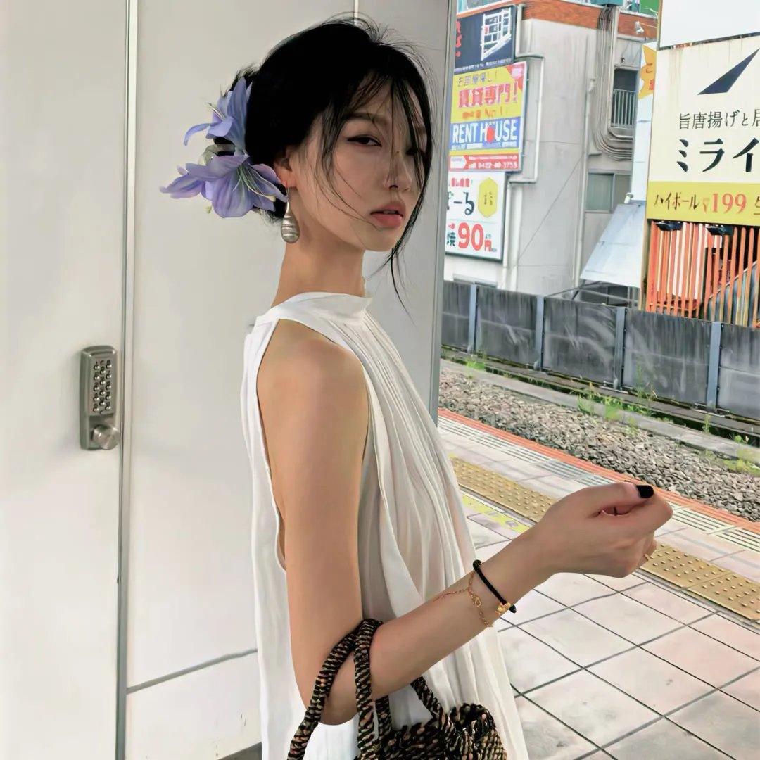 清风朗月花正开