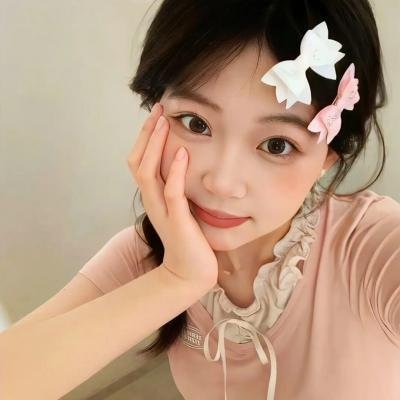 球场艳侣